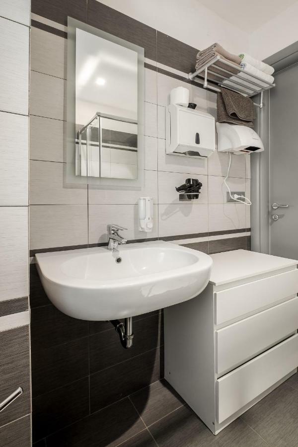 Budget Double Room,874176311:JPEG